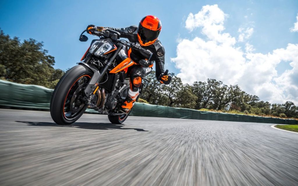 Home ktm duke 790 bs6 2